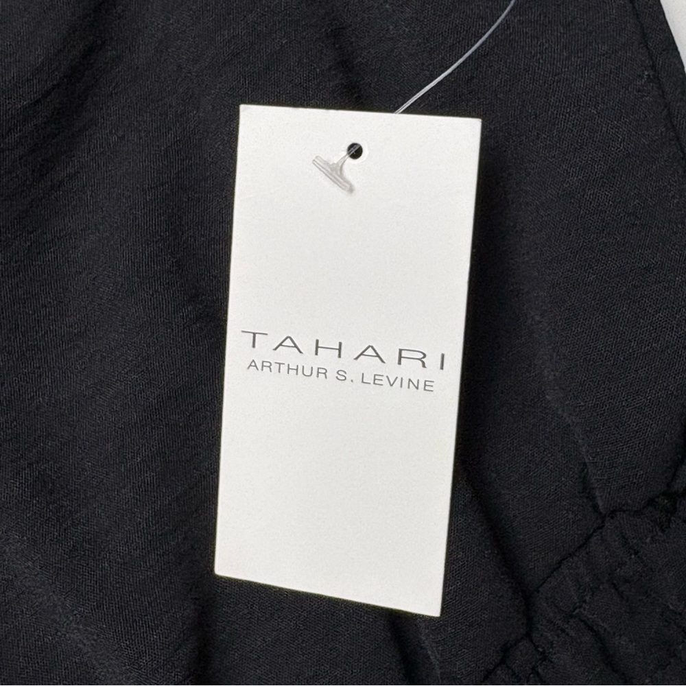 Tahari ASL Black Jumpsuit Size M Short Sleeve Elastic Waist Pockets 28” Inseam - Picture 12 of 12